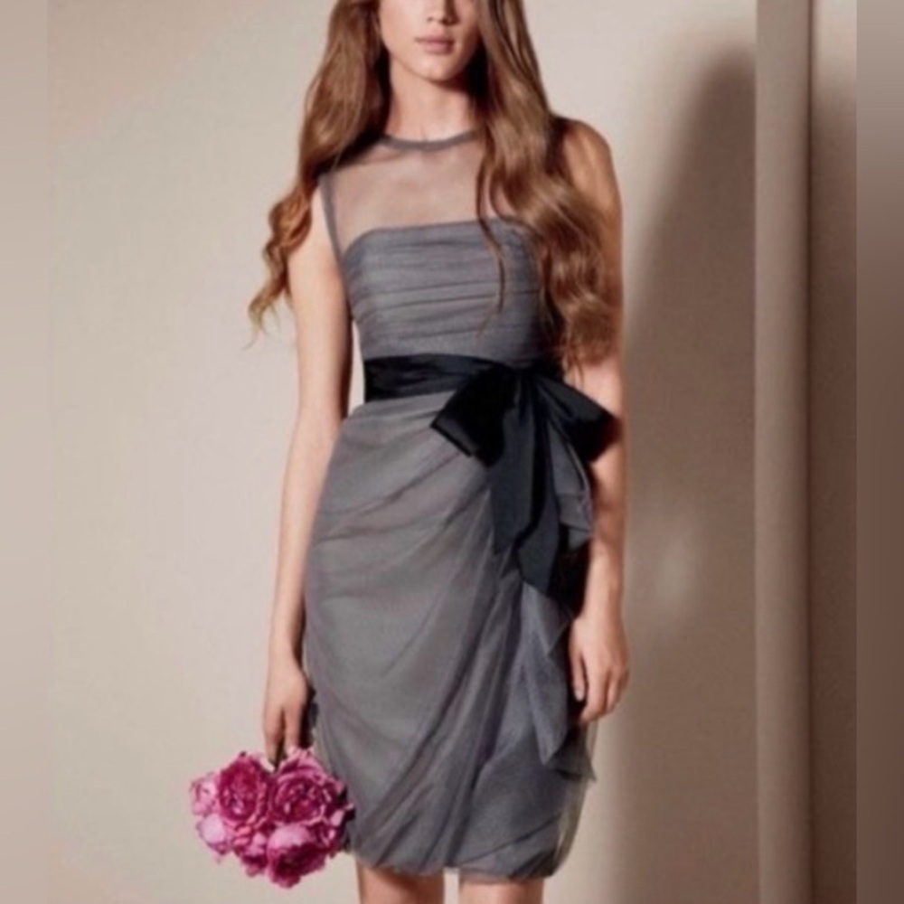 White by Vera Wang Charcoal Grey Tulle Spring Summer Wedding Guest Dress
Size 4
